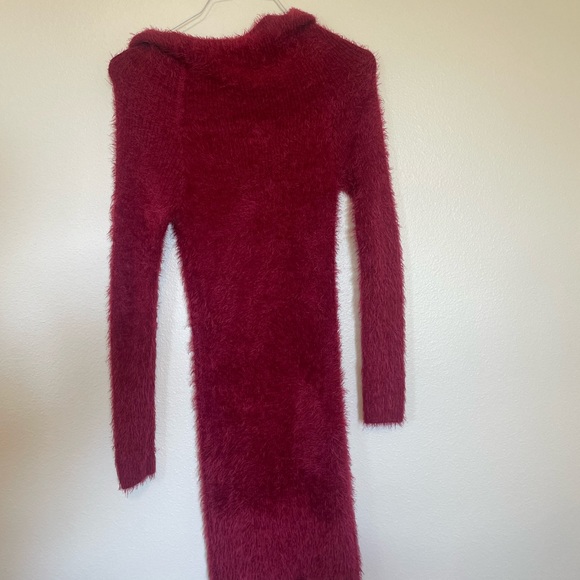 Off Shoulder Sweater Dress - Picture 6 of 7